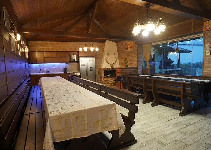 Oak Pearl Dom wakacyjny Duben